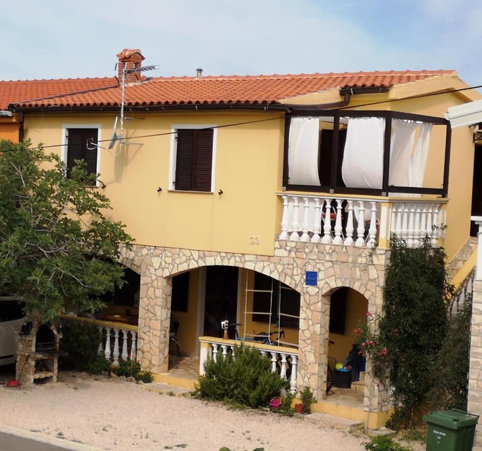 Apartmani Žnidarić Vir Bagian luar foto